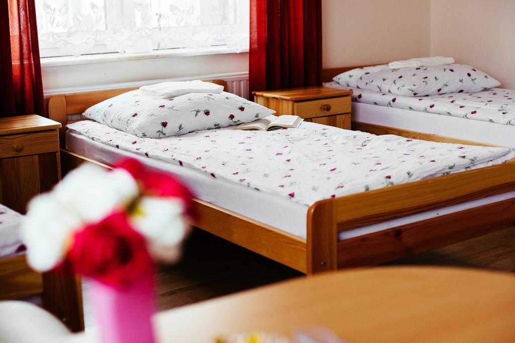 Tanie Noclegi 2 Kielce Rom bilde